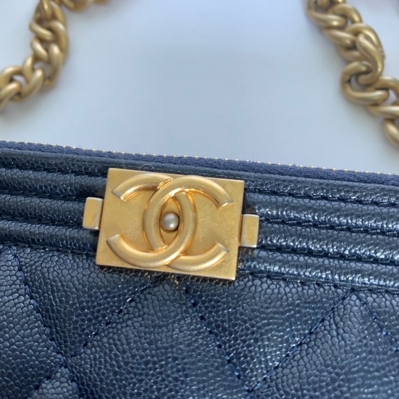 CHANEL Boy Wallet on Chain - Picture 13 of 15
